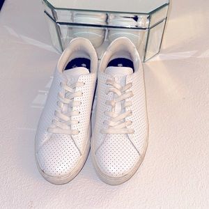 Women’s Size 9.5 g/fore golf shoes